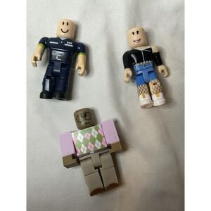Mixed Lot of 3 R0BL0X Mini Figures EMS Nerd Lady Girl